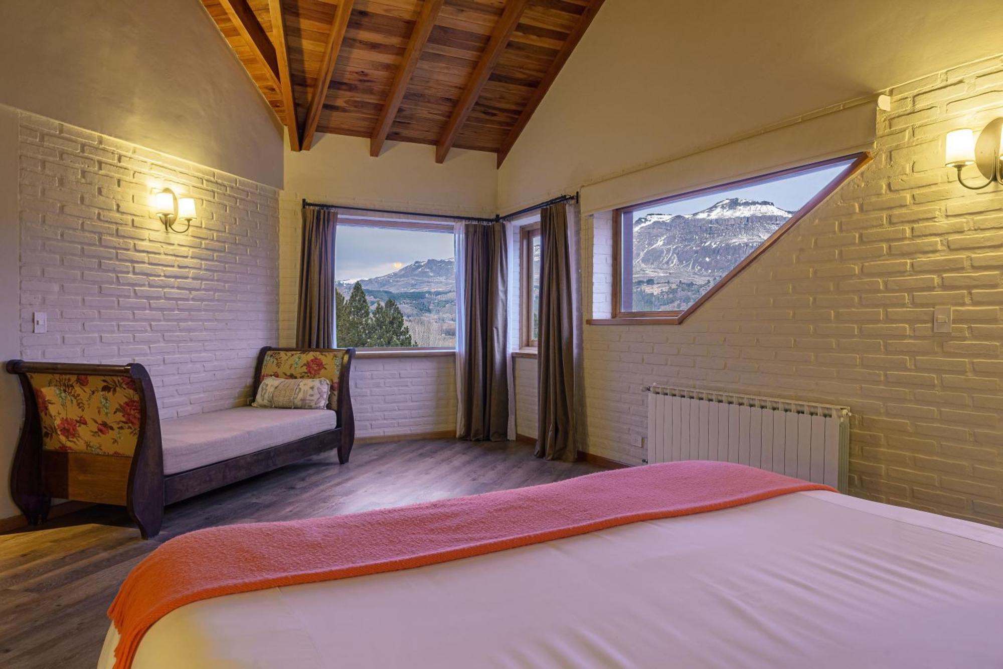Casona Del Alto Hotel San Martin de los Andes Luaran gambar
