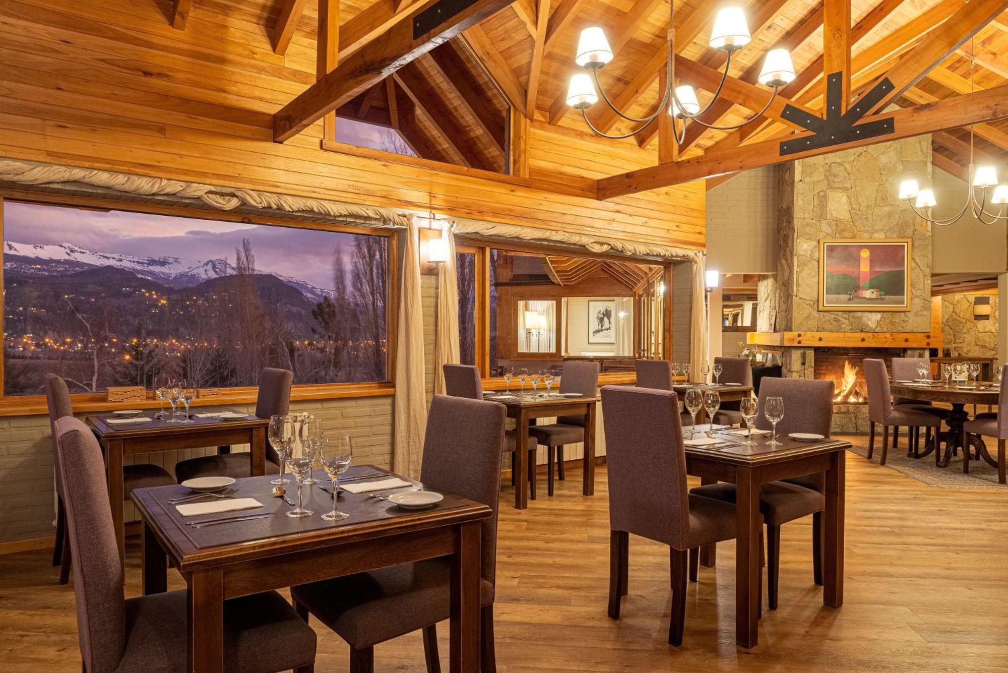 Casona Del Alto Hotel San Martin de los Andes Luaran gambar