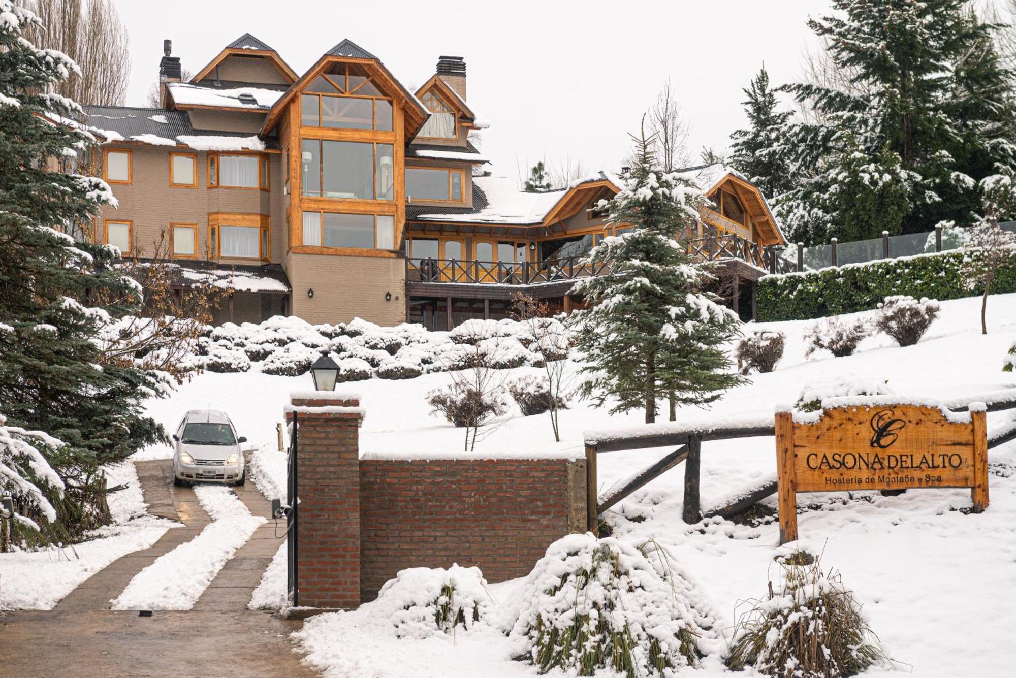 Casona Del Alto Hotel San Martin de los Andes Luaran gambar